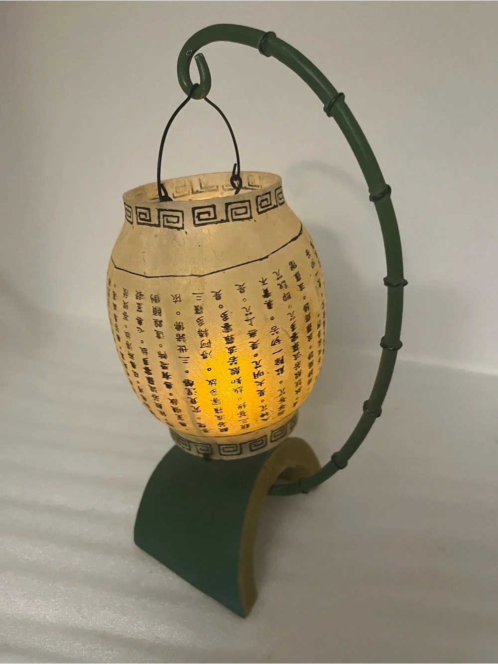 N/A decorative yellow